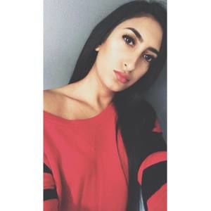 Meet your Posher, Rina